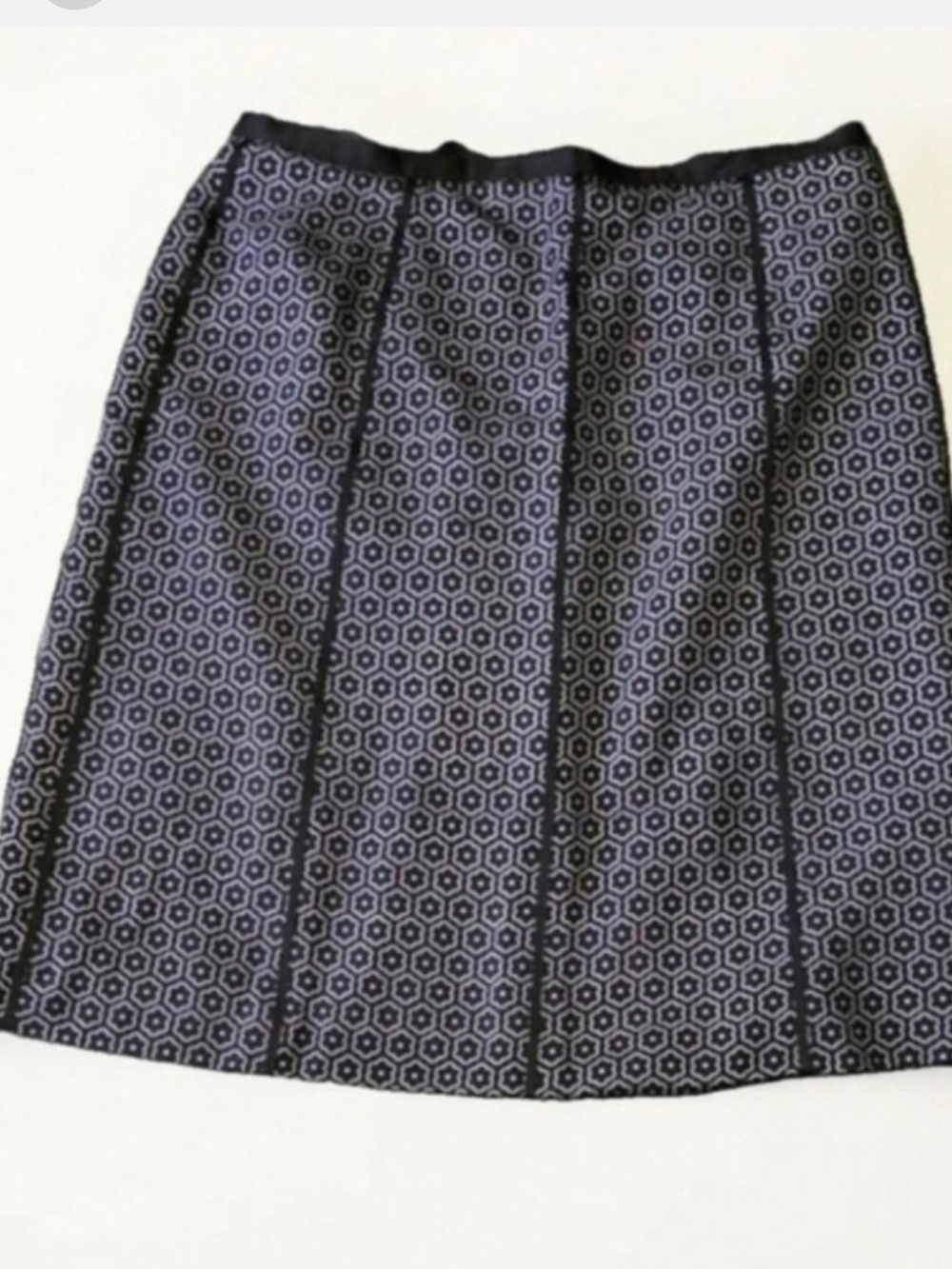 Ann Taylor Petites 10P 100% Silk Geometric Print A-Line Skirt